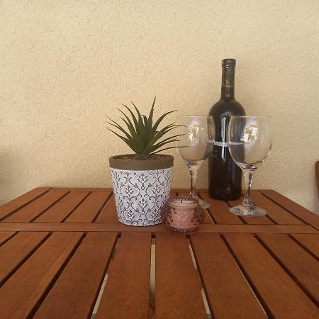 Appartamento Apartman Maja Kaštela Esterno foto
