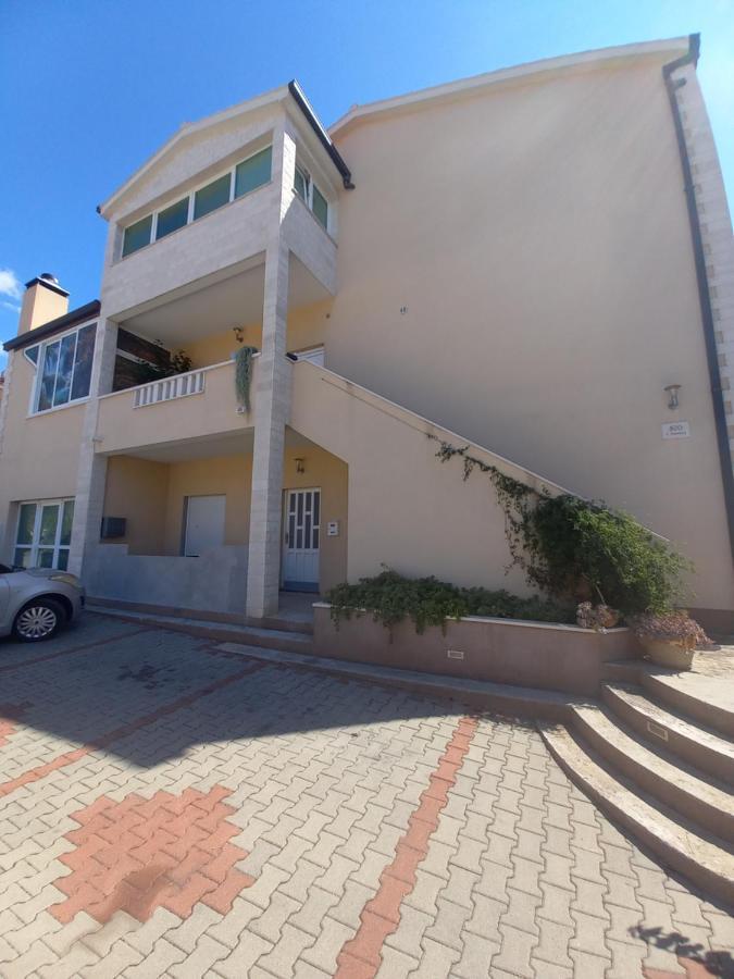 Appartamento Apartman Maja Kaštela Esterno foto